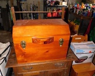 Wooden Trunk/Wash Stand