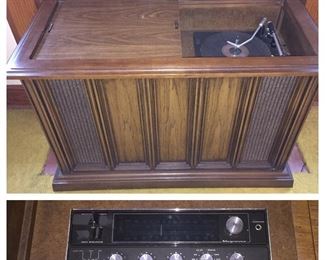 Vintage Console Stereo/Record Player Combo