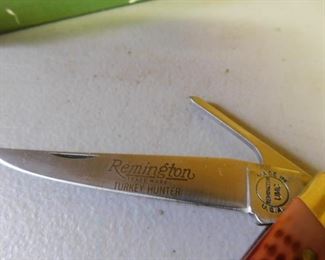 Remington Turkey Hunter Pocket Knife with Box