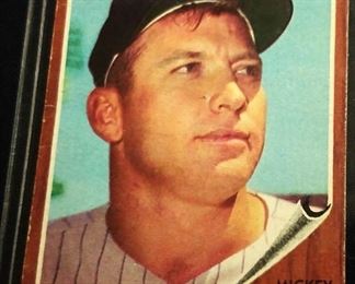 1962 Topps #200 Trading Card- Mickey Mantle