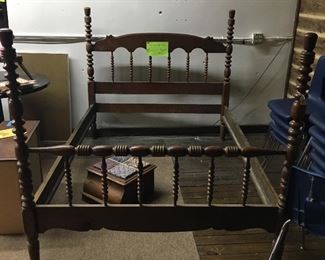 Vintage Bed Frame and Chamber Pot (in Wood Case)