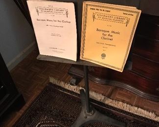 MUSIC STAND