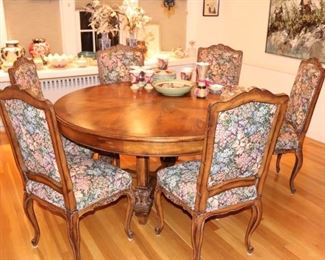Round Dining Table with 6 Chairs