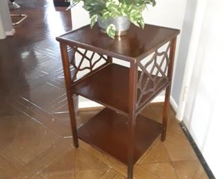 End table