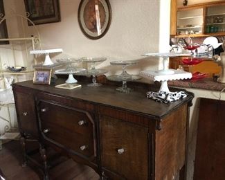 buffett with cake plate collection