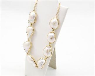 18k yellow gold Mabe pearls necklace