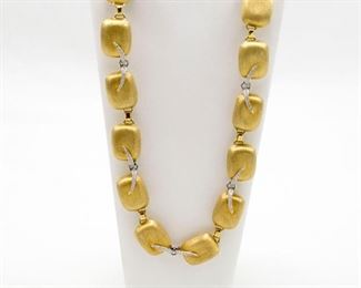 Yellow gold necklace 