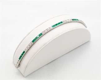 1930's Platinum art deco emerald & diamond  bracelet.   