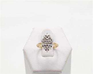 14k yellow gold diamond ring with total round brilliant cut diamonds of 0.66 Ct.