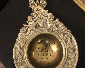 Ornate Victorian Italian Repousse Tea Strainer 
