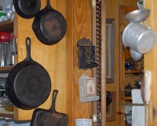 cast iron skillets