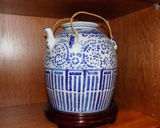 Chinese jug