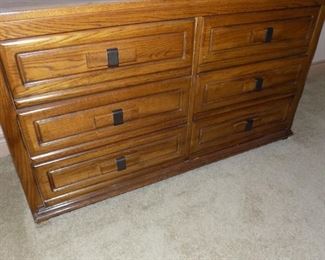 Bassett chest of drawers
