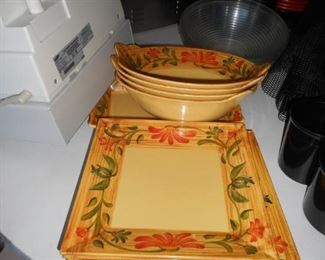 9 G.E.T. Melamine serving pieces