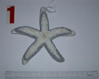 Assorted New with tags nautical decor All year round starfish, dolphins, seahorses, conch shells, jellyfish, full & 1/2 clams ornaments, wreaths & trees