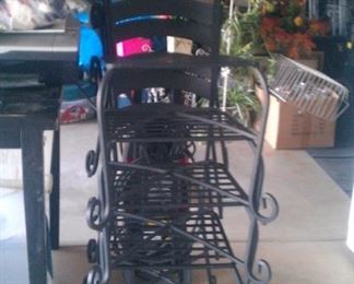 Black wrought iron indoor outdoor  side chairs like new