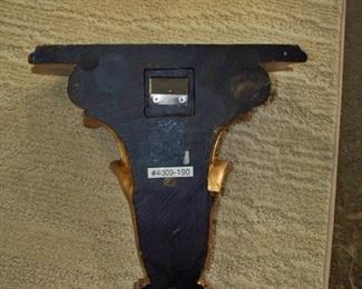 1 gold metallic painted plaster wall sconce