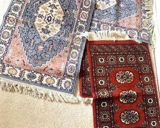 Rugs (approx 2' x 4')