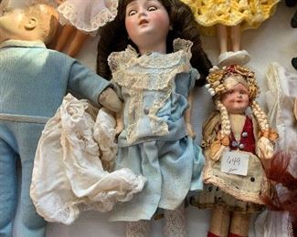 CLOSE UP OF EARLY PORCELAIN GERMAN DOLL