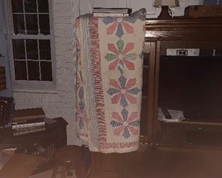 ANTIIQUE QUILT