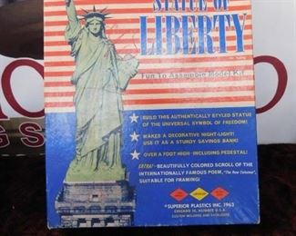 Vintage Statue of Liberty Model Kit in Original Box