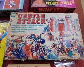 MPC Castle Attack Playset