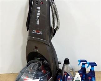 Bissell Proheat 2X Healthy Home Pet Carpet Cleaner Model 14087C, Powers On, Includes Attachments And Cleaning Solution