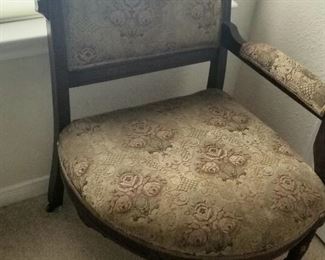 Beautiful Victorian corner chair