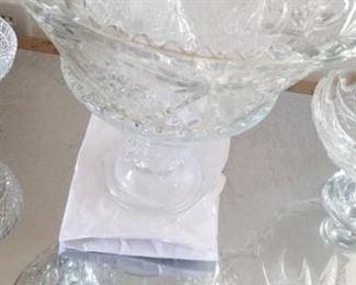Large Punch bowl with glasses