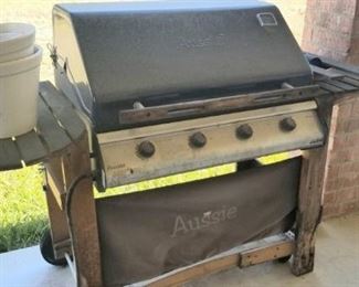Hardly used Aussie grill