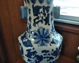 Japanese -Asian urn