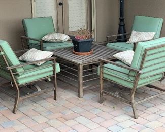 Outdoor Patio Coffee Table & 4 Chairs Set	Table: 19x36x36.   Chairs: 33x27x30in. Seat height: 19in	HxWxD
