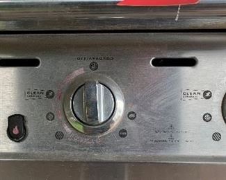 Char-Broil Propane Grill 463250512	46x57x24in	HxWxD
