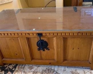 Wood Blanket Chest #2	19x20x19in	HxWxD
