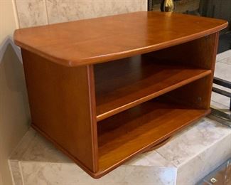 Cherrywood Spinning Tabletop Cabinet		
