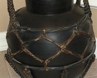 Med Pottery/Weave Decor Vase		
