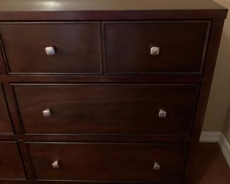 Contemporary Dark Wood 6-Drawer Dresser Ashley B418-31	37.5x60x19in	HxWxD

