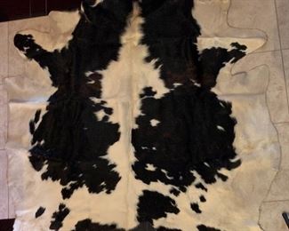 Cowhide Rug	82x67in	
