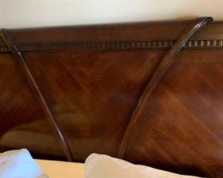 Fairmont Designs King Sleigh Bed		
