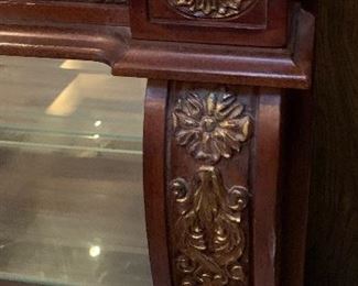 Pulaski Curio Cabinet Display Case 0013658	80x40x17in	HxWxD
