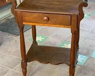 Antique Washstand	32 x 25 x 16	HxWxD
