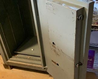 Allied Gary TL-15 Safe P.3018	36x24x24in	HxWxD
