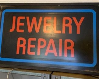 Lighted Jewelry Repair Sign		
