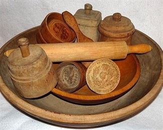 Woodenware, Butter Molds, Round Wooden Dough Bowls Incl. 17"