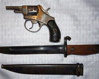 Antique "Old Hickory" Revolver, Bayonette