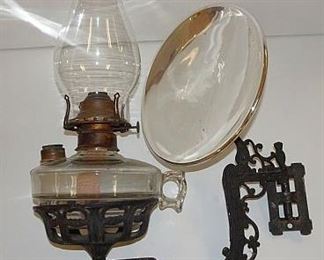 Bracket Lamp With Reflector