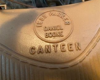 30) Jess Parker, Daniel Boone Canteen $4