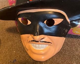 25) Zorro Mask $4