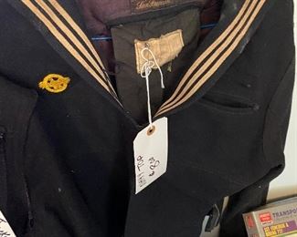 139) WW2 Navy Sailor  Wool Top Only As Found $8