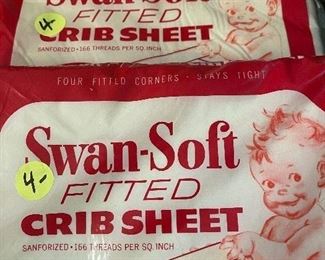 366) Vintage Baby Swan Soft Crib Sheets NRFP $4 Each
